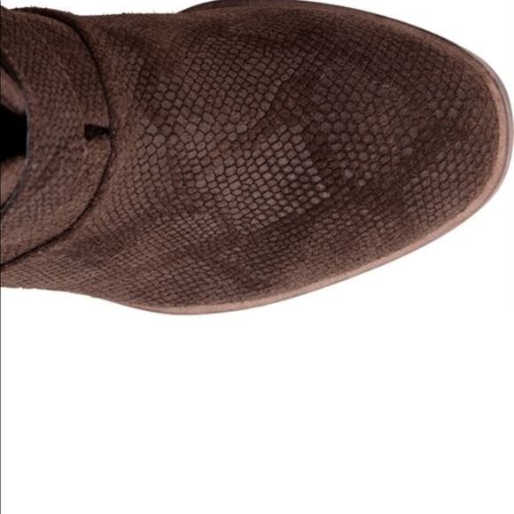 Isola Women's Lavoy Suede Brown Textured Ankle Boots Size 8.5 NEW - Picture 4 of 8